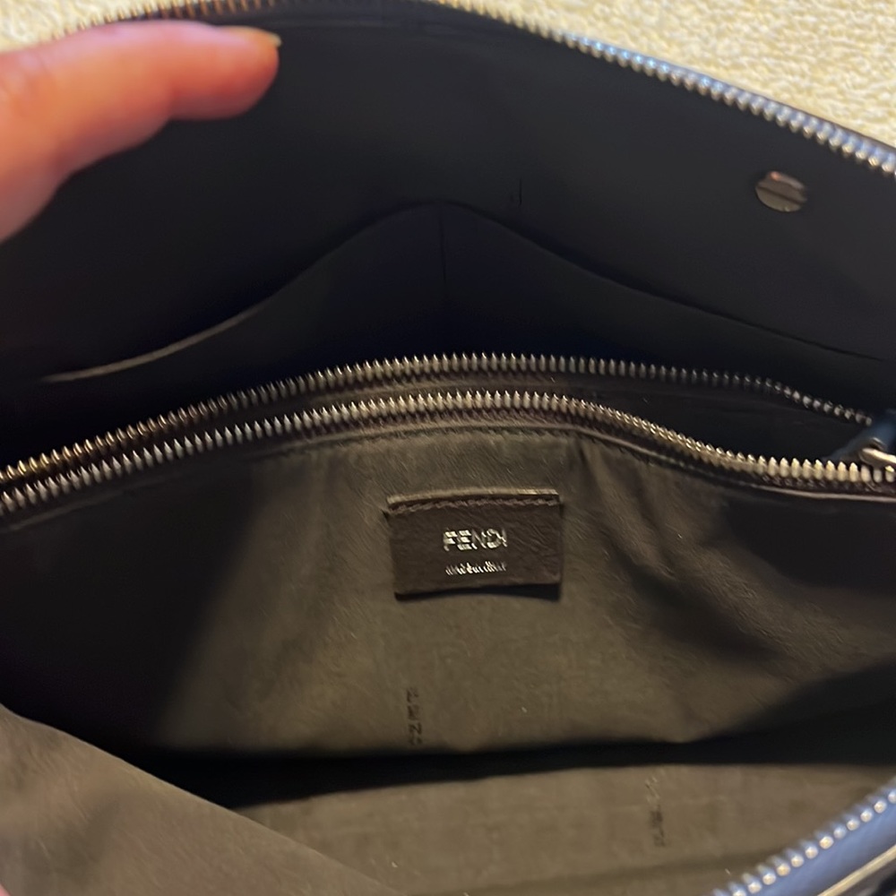 Fendi royal blue strap purse - Picture 4 of 5